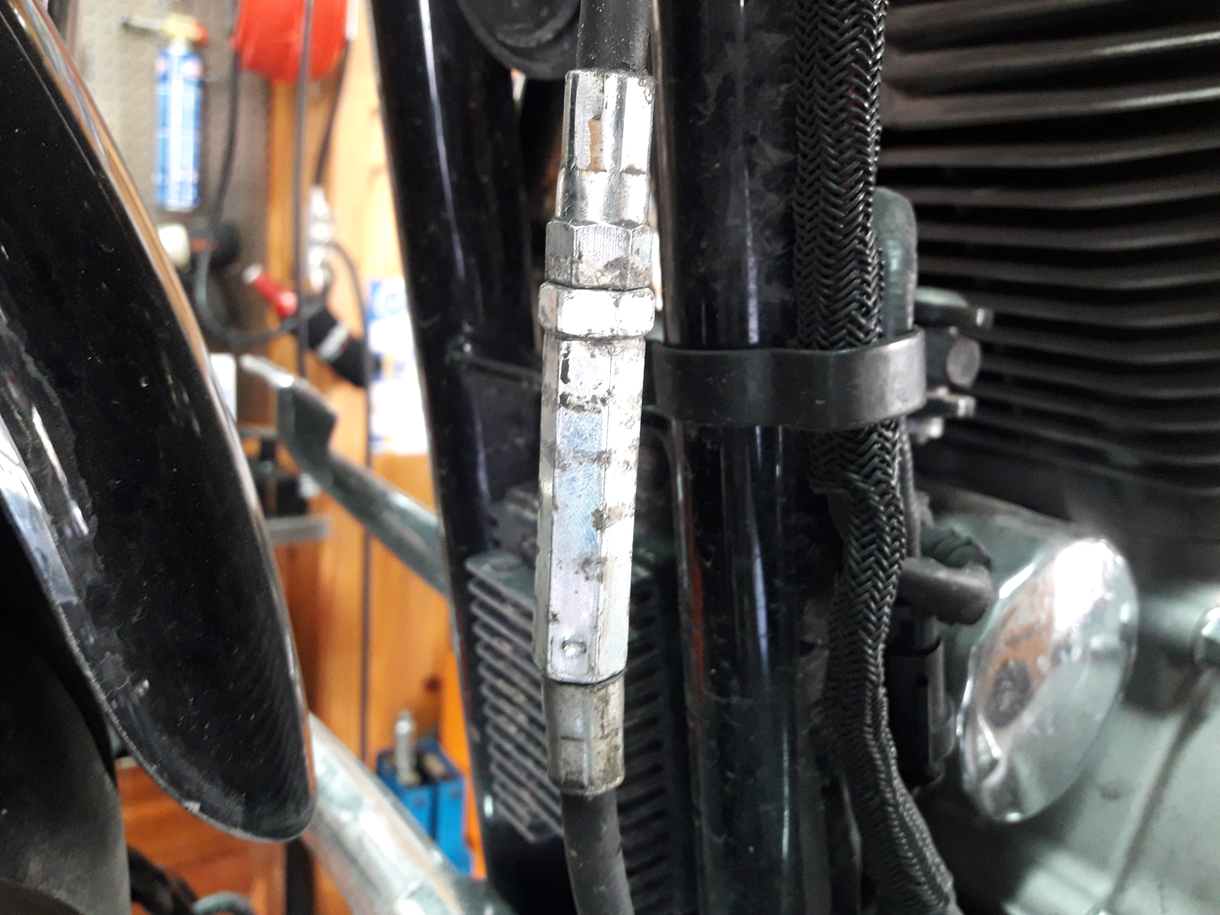 AJUSTAR CABLE EMBRAGUE